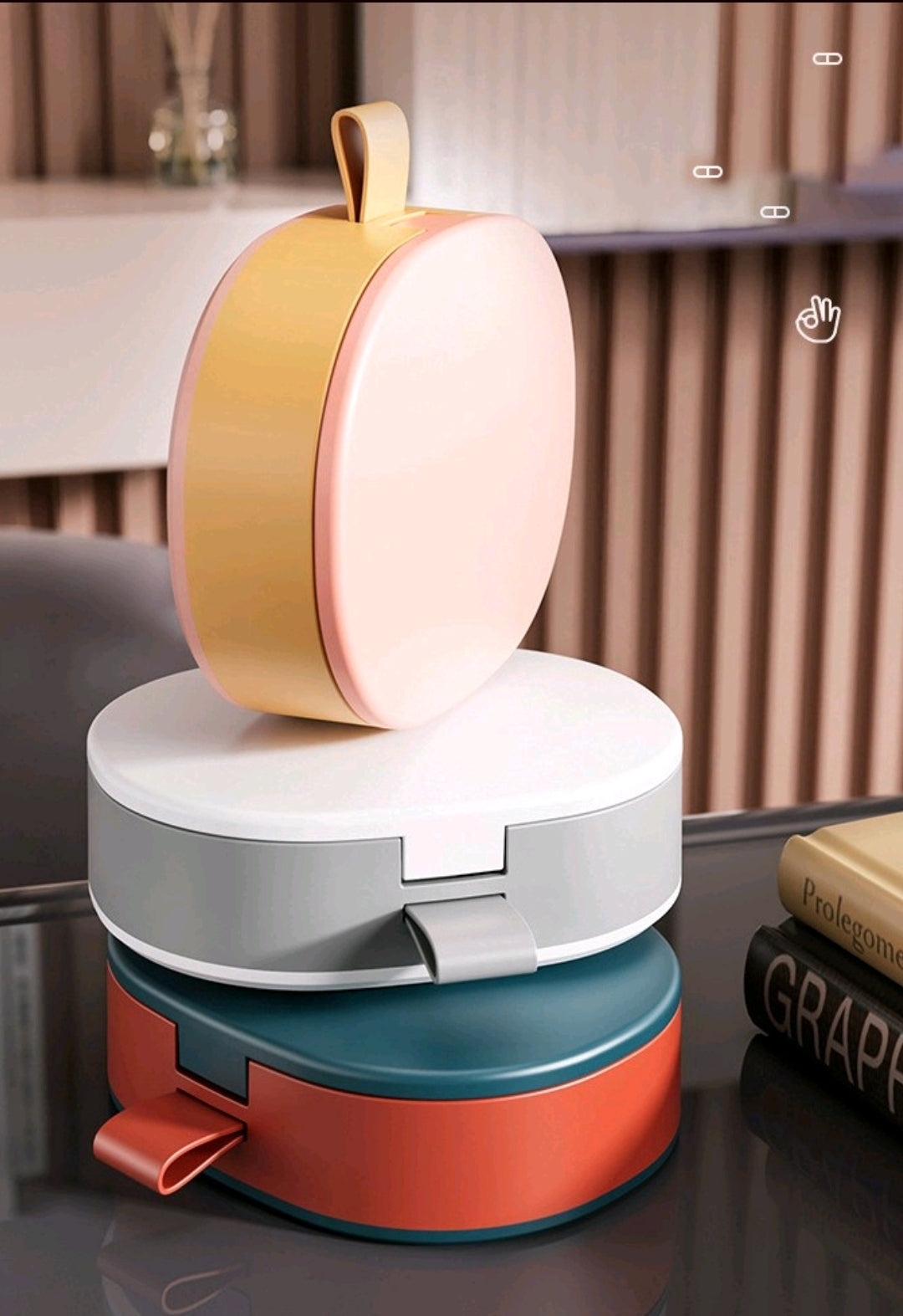 Pill box